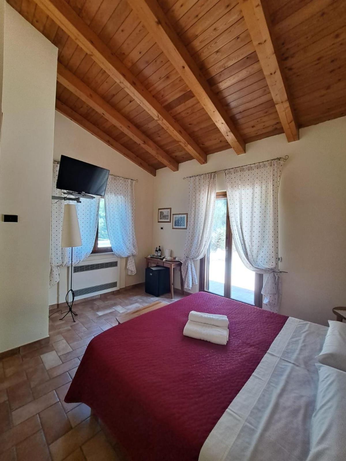 Bed and Breakfast Casale Terre Rosse Сатурния Экстерьер фото