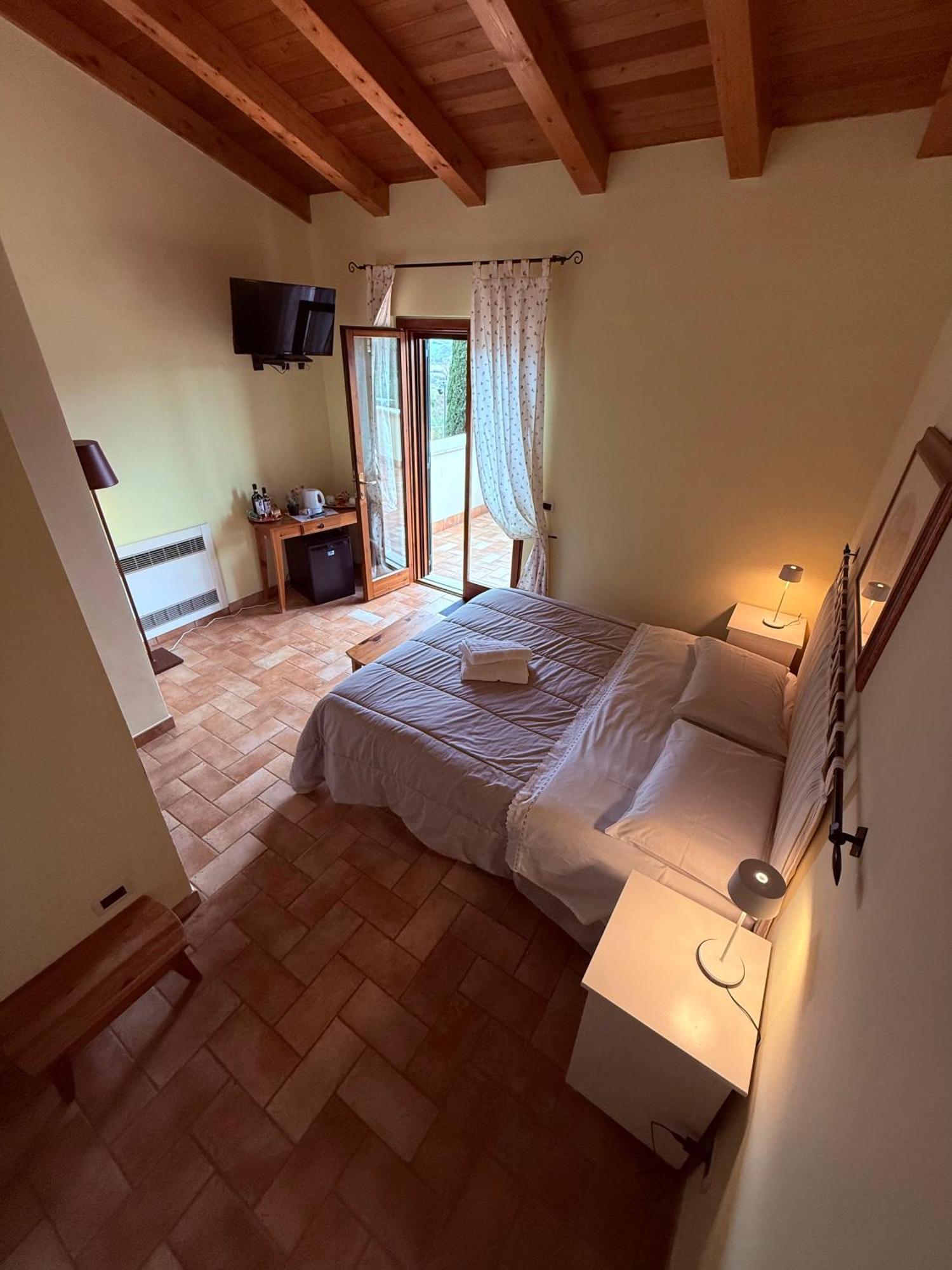 Bed and Breakfast Casale Terre Rosse Сатурния Экстерьер фото